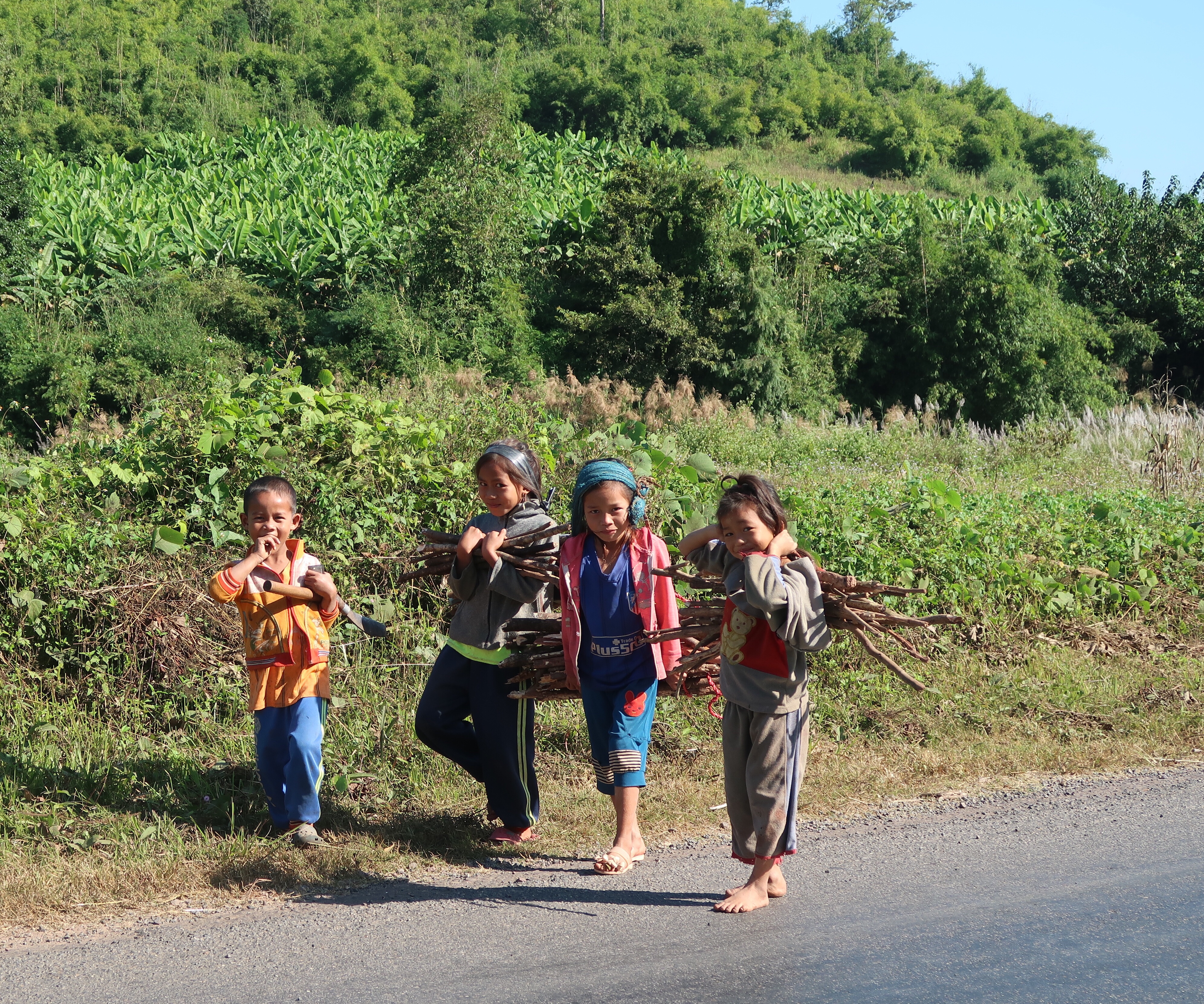 Rural-laos-kids